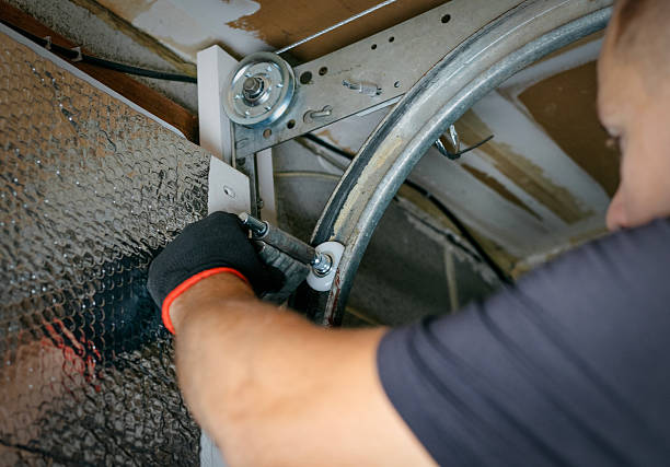 Affordable Garage Door Panel Replacement solutions in Tamiami, FL